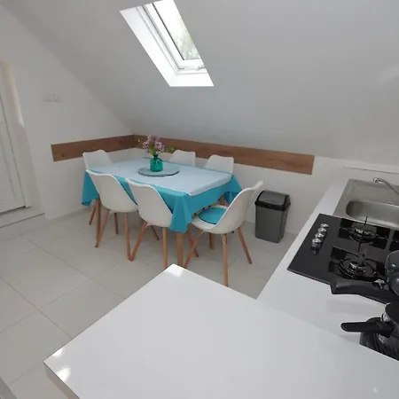 Apartment Krisztina Apartman