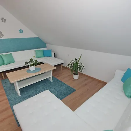 Krisztina Apartman Gyula