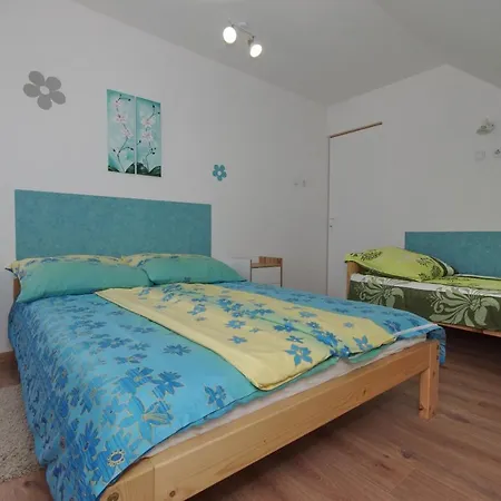 Apartment Krisztina Apartman