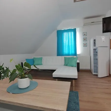Krisztina Apartman *